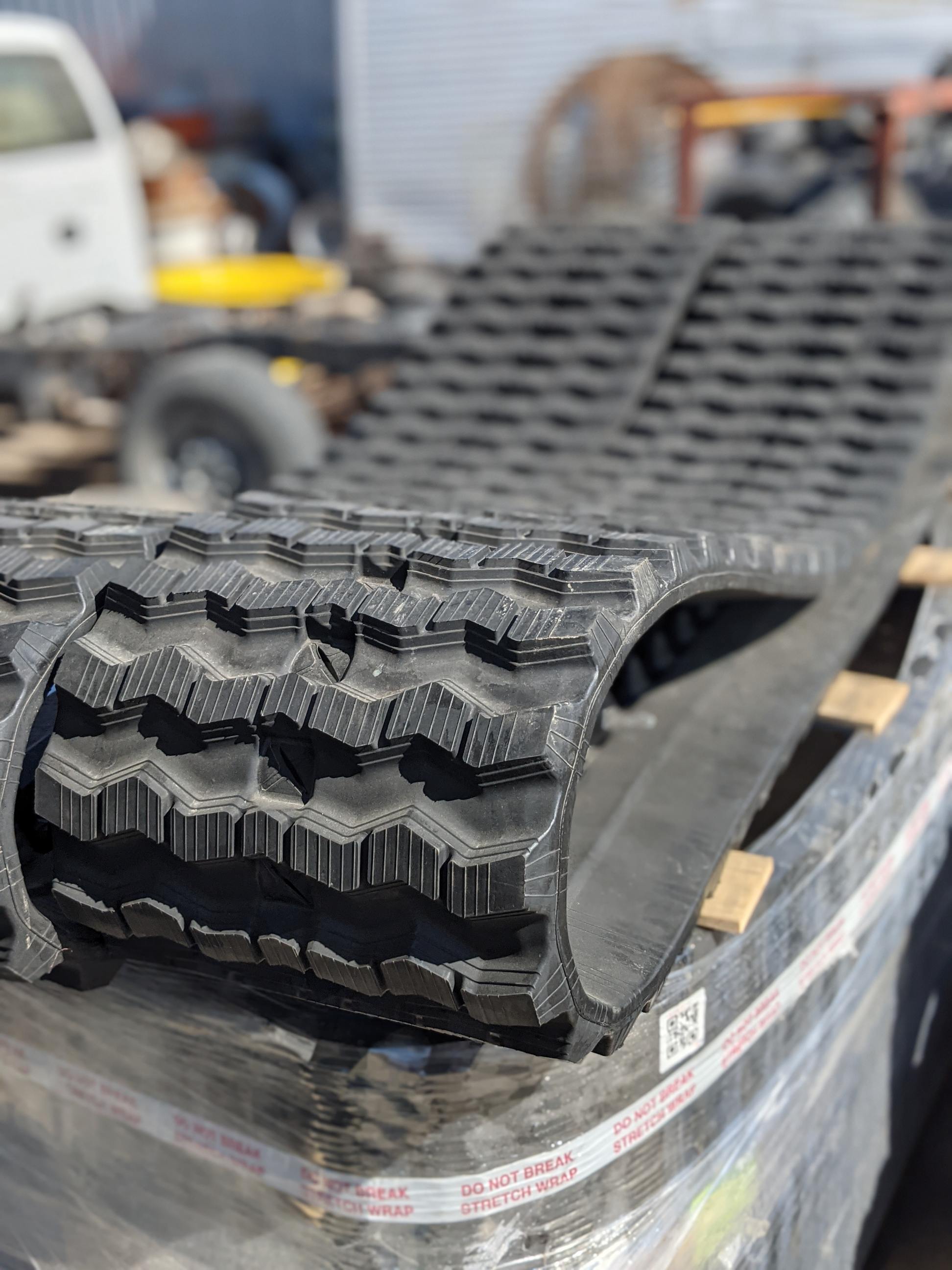 Tire Tracks in Council Bluffs, IA & Glenwood, IA | CFI Tire Service